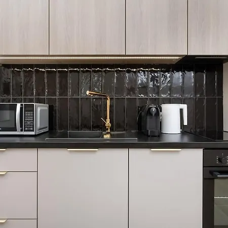 Apartment Urokliwe W Sercu Wroclawia By Renters Wroclaw